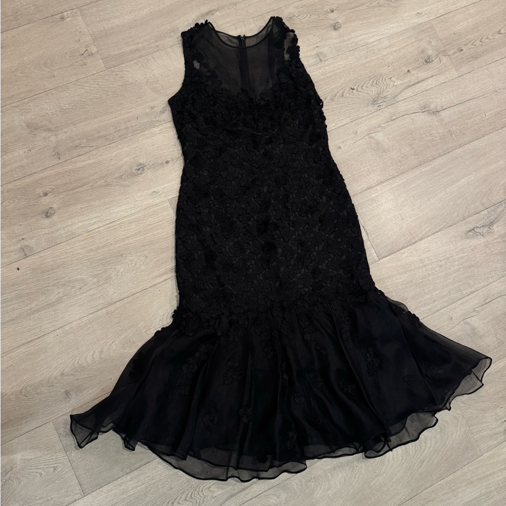 Carmen Marc Valvo Black Lace Midi Dress